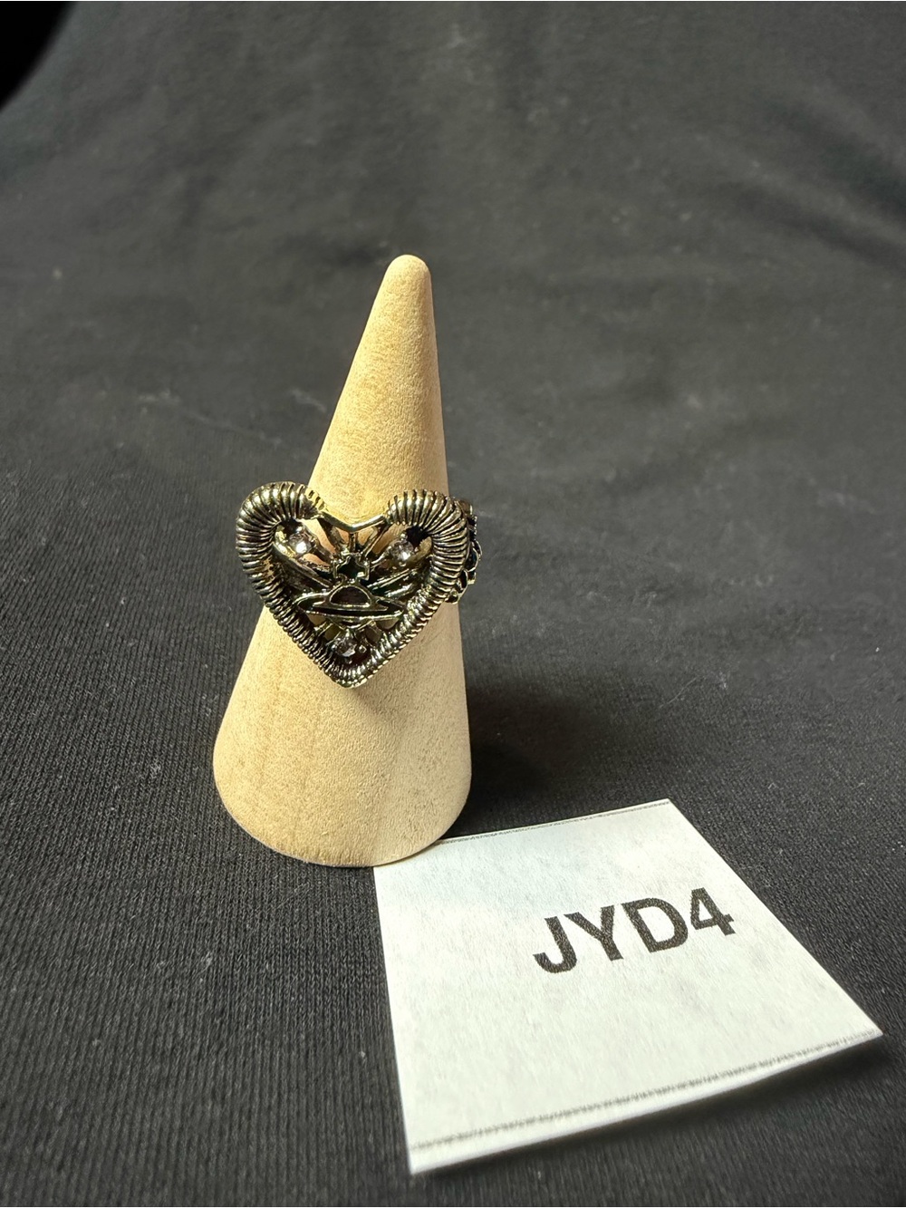 Vintage-Inspired Heart Filigree Ring in Silver-Tone